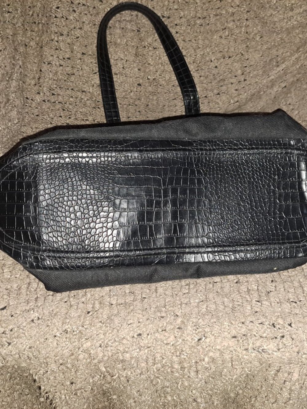 LULULEMON-Croc Embossed Large Bowler Bag-Black-HTF-Excellent - Picture 7 of 7